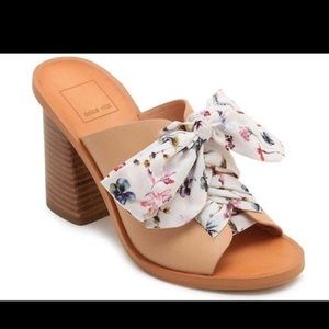 Dolce Vita Aleeya Sandals